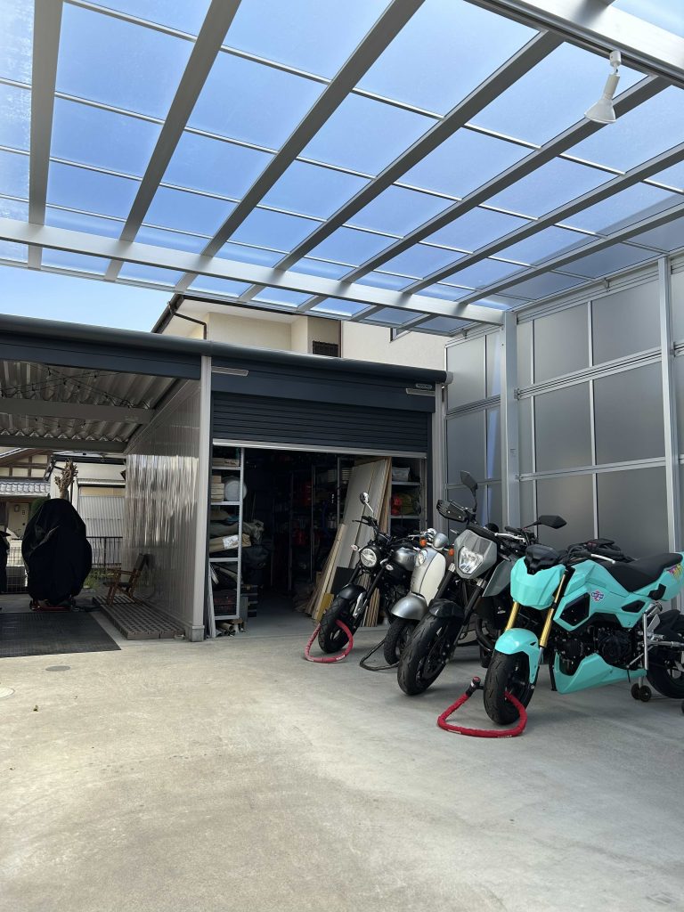 バイク置き場